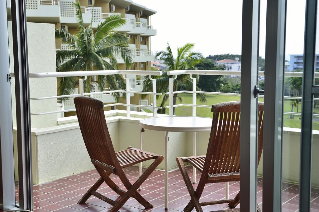 Exes Ishigaki Hotel Ishigaki  Exterior photo